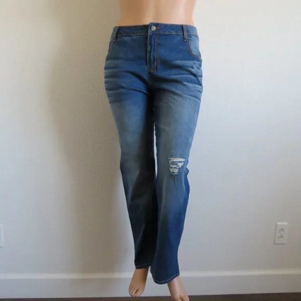 LANE BRYANT Jeans Women's Destressed Medium Rinse Straight Leg Plus Size 20 NWT - Picture 3 of 3